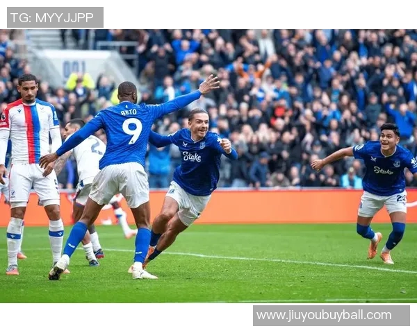 曼城主场强势击败埃弗顿全场数据分析射门和得分机会全面占优 曼城主场强势击败埃弗顿全场数据分析射门和得分机会全面占优